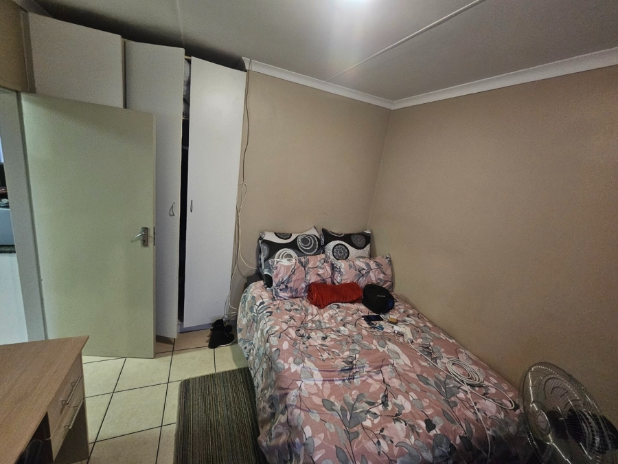 2 Bedroom Property for Sale in Rustenburg Central North West